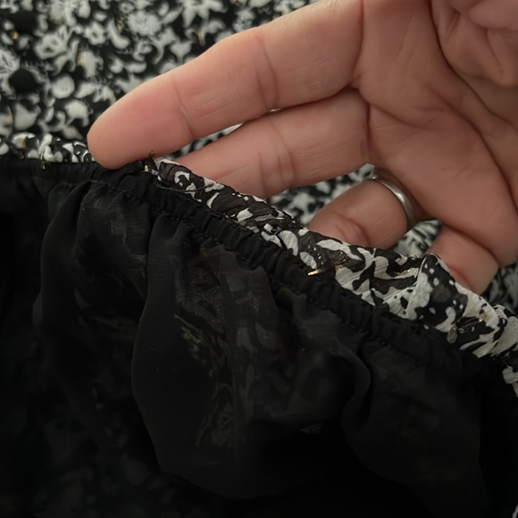 Rachel Zoe blouse size M - Picture 6 of 9